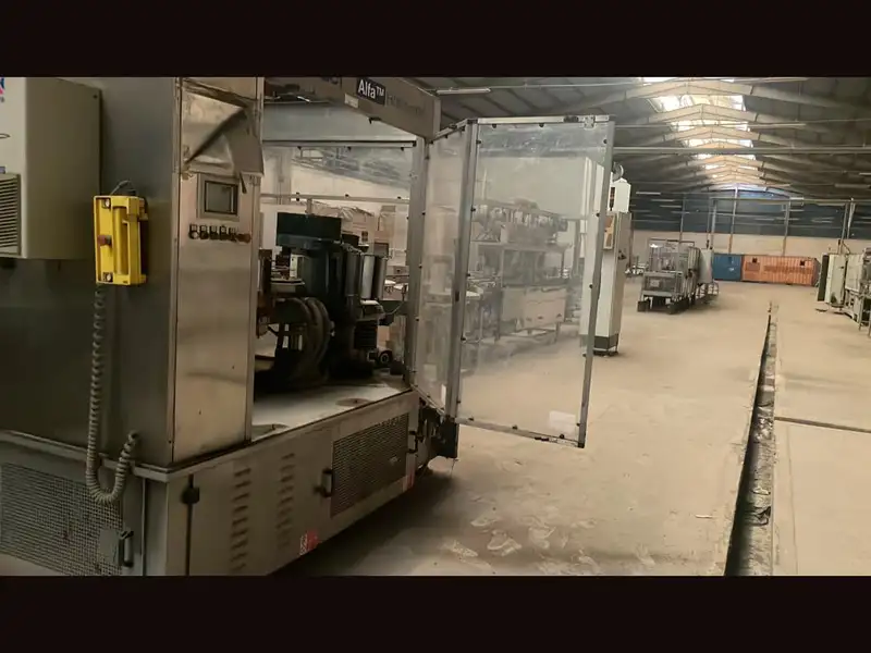 Photo #19 of Used complete isobaric bottling line for CSD 6400 bph