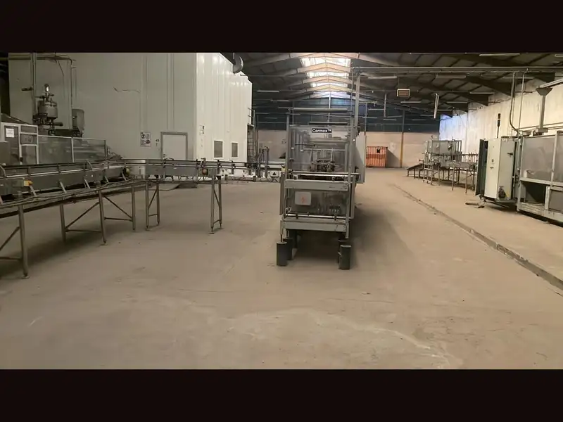 Photo #22 of Used complete isobaric bottling line for CSD 6400 bph