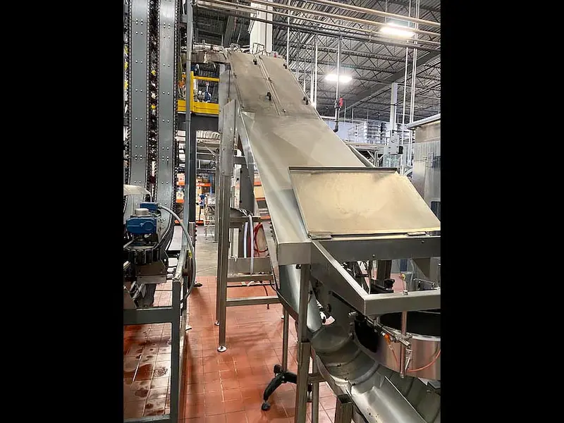 Photo #2 of Used filling line CFT for cans up to 10800 cph