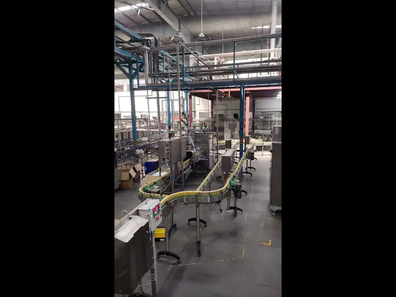 Photo #4 of Used SIG Combibloc 26,500 bricks/h – like new