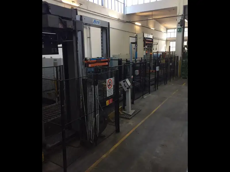 Photo #3 of Used Automatic Depalletizer ACMI 2200 plastic crates-hour