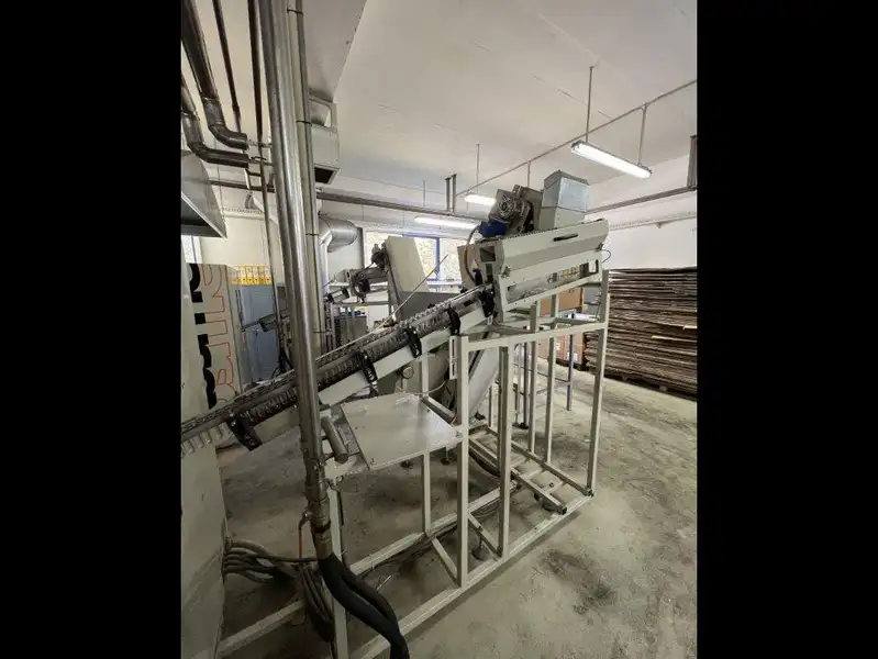 Photo #5 of Used Bottling Line for edible oil 6000 bph