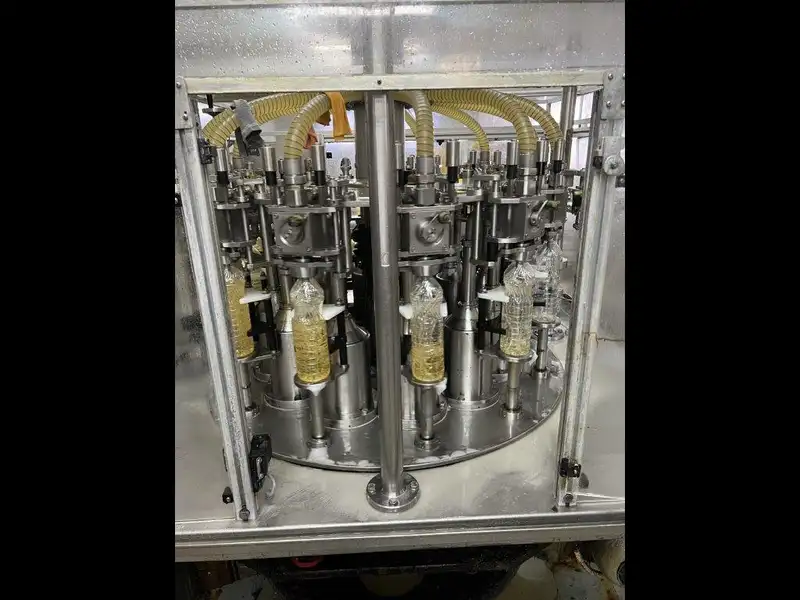 Photo #13 of Used Bottling Line for edible oil 6000 bph