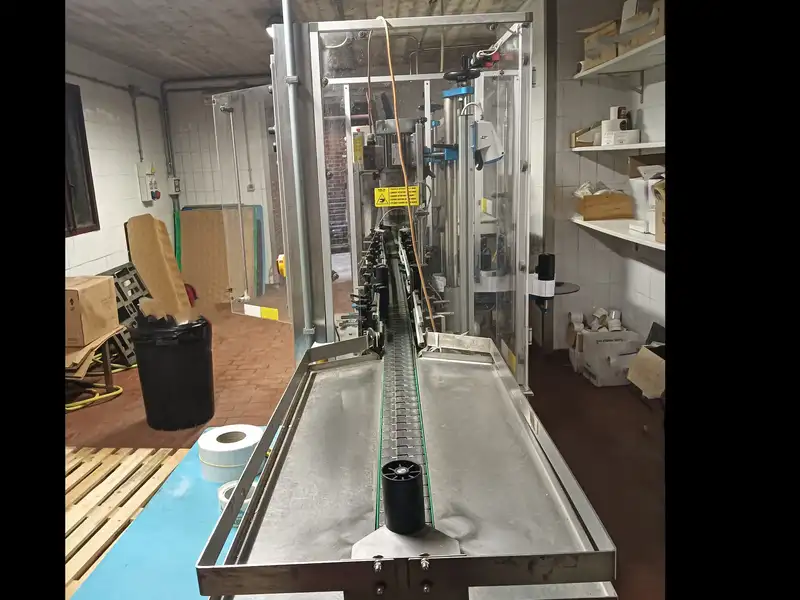 Photo #4 of Used Labeling Machine MEB 1500 bph