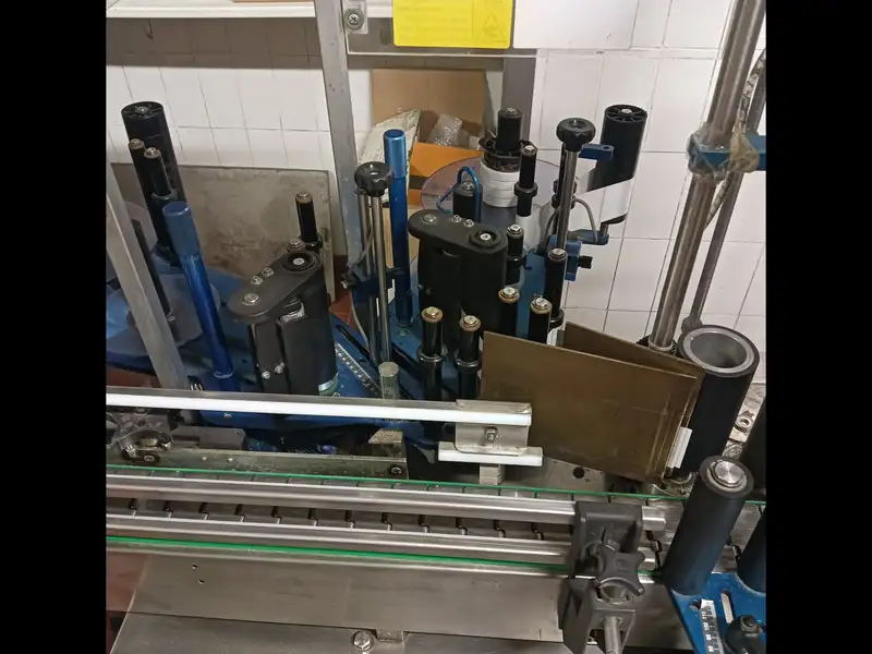 Photo #5 of Used Labeling Machine MEB 1500 bph