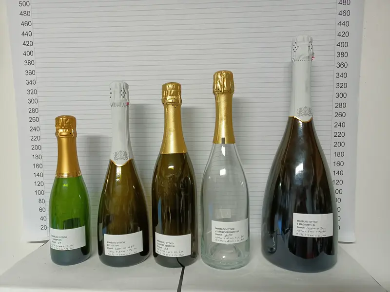 Photo #9 of Used capsuling machine Robino & Galandrino Minibloc year 2003 – 3000 bph