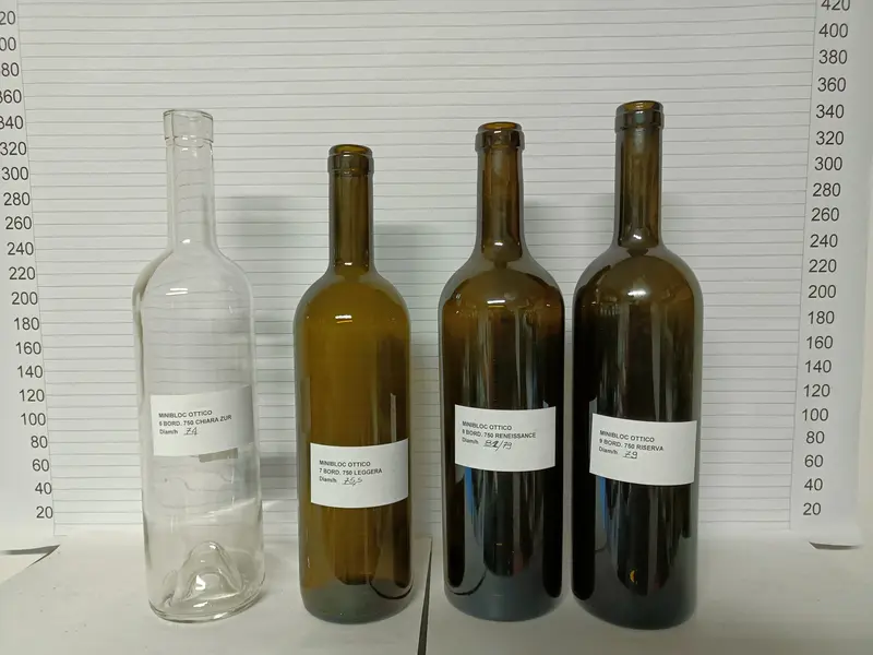 Photo #10 of Used capsuling machine Robino & Galandrino Minibloc year 2003 – 3000 bph