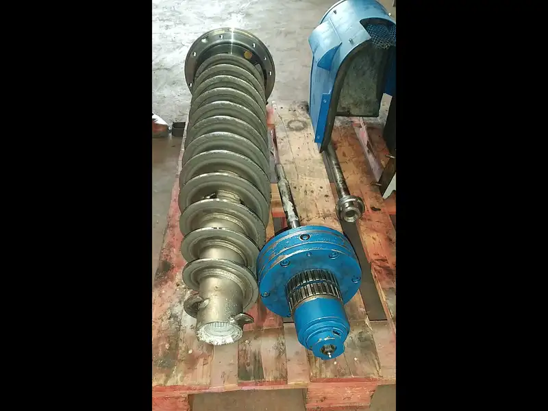 Photo #8 of Used Line for olive oil production PIERALISI 700 kg/h