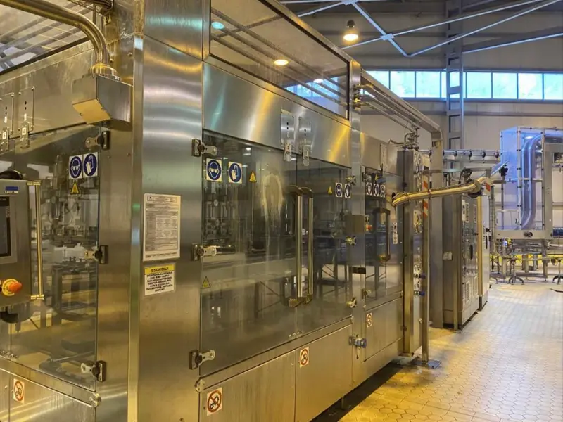 Photo #8 of Used CFT can filling line for soft drinks – 12,000 cans per hour