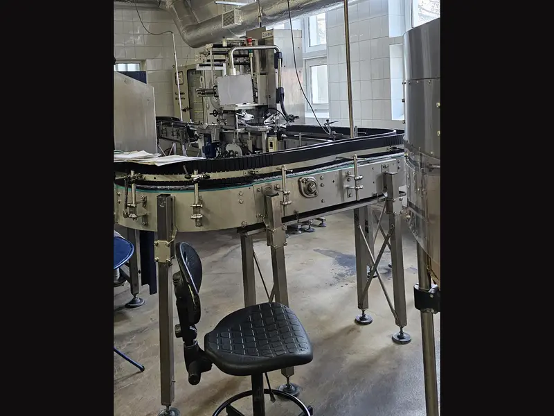 Photo #19 of Used bottling line Cortellazzi for CSD in PET bottles – 8000 bph