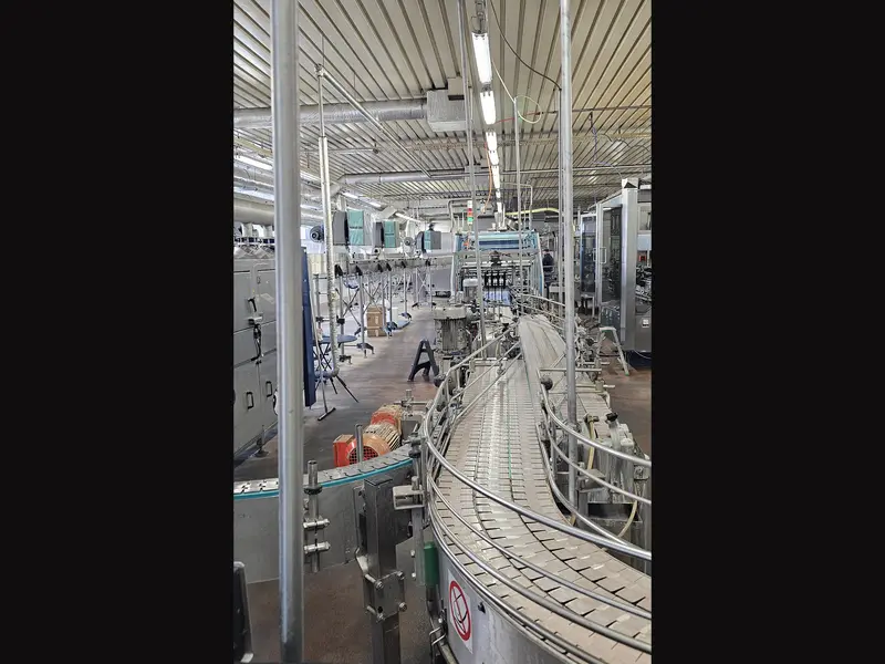 Photo #46 of Used bottling line Cortellazzi for CSD in PET bottles – 8000 bph