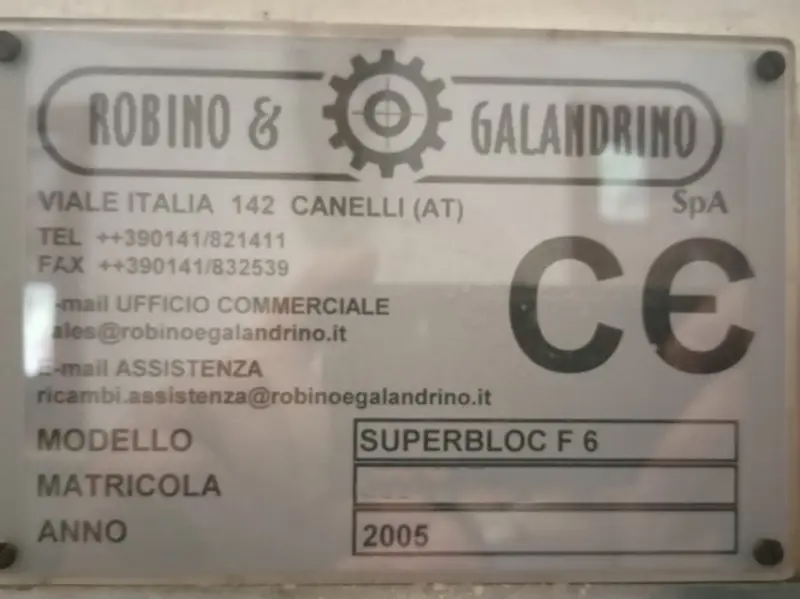 Photo #4 of Used capsuling machine Robino & Galandrino SuperBlock F6 6000 bph