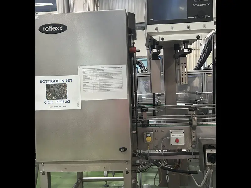 Photo #19 of Used Isobaric PET Complete Bottling Line for Water CSD 18000 bph 2L
