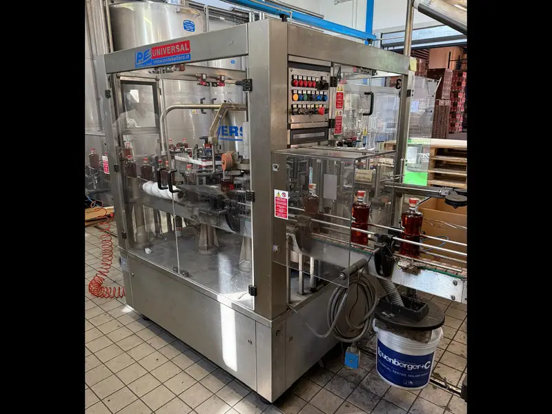 Photo #1 of Used Bottling Line 12/16/1 Still Products in Glass 2800 bph