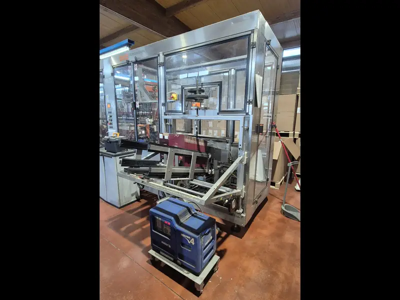 Photo #12 of Used Isobaric Complete Bottling Line for Still and Sparkling Wine up to 4500 bph