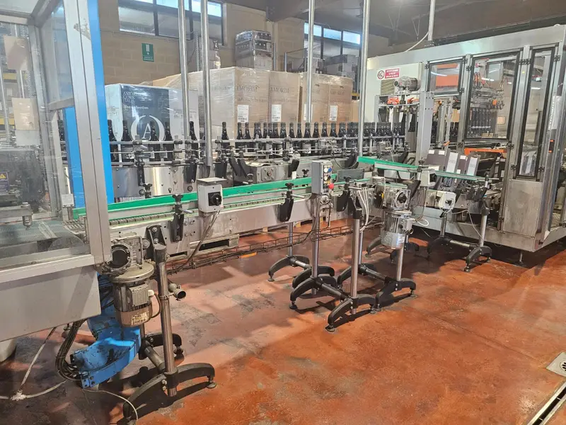 Photo #27 of Used Isobaric Complete Bottling Line for Still and Sparkling Wine up to 4500 bph