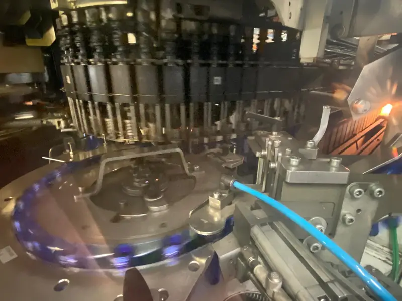 Photo #13 of Used PET Krones complete bottling line CSD Sparkling water 16000 bph 1.5 L