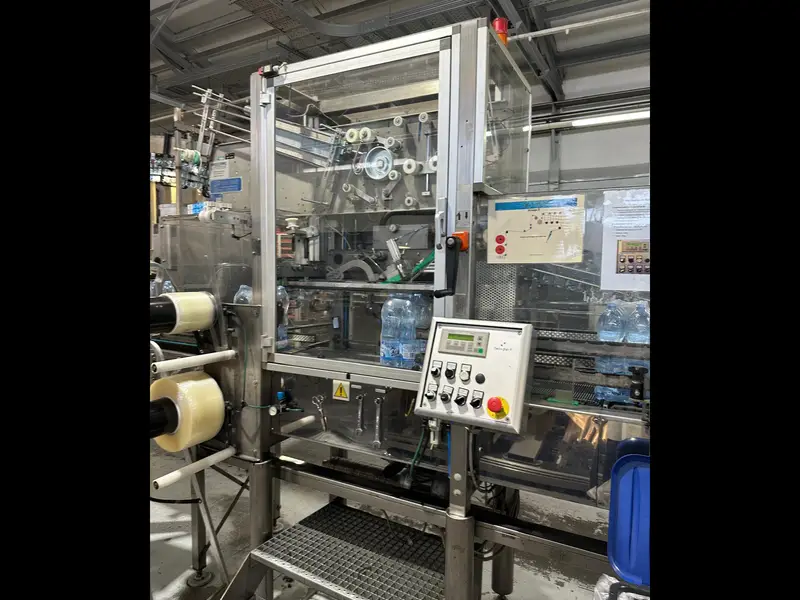 Photo #22 of Used PET Krones complete bottling line CSD Sparkling water 16000 bph 1.5 L