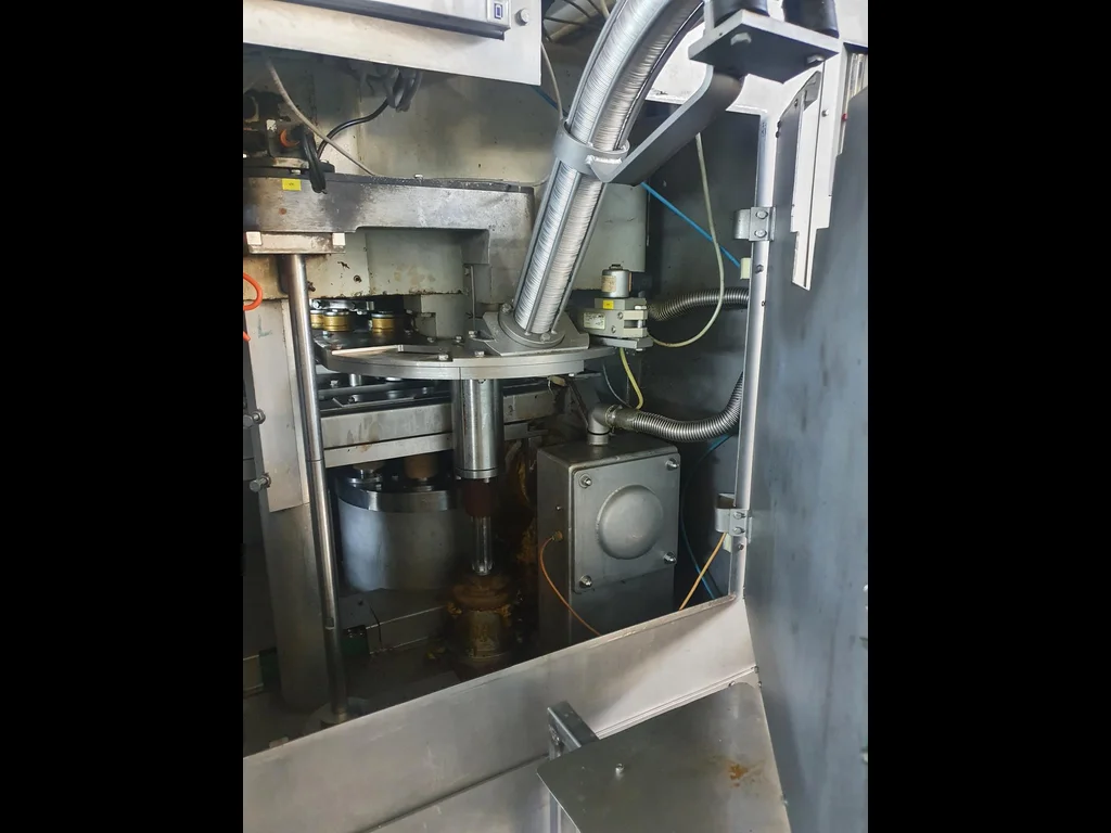 Photo #15 of Used complete CSD can bottling line – 14,000 cans/hour