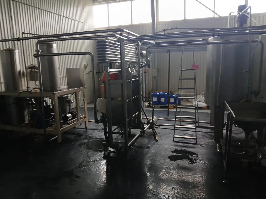 Photo #20 of Used complete CSD can bottling line – 14,000 cans/hour