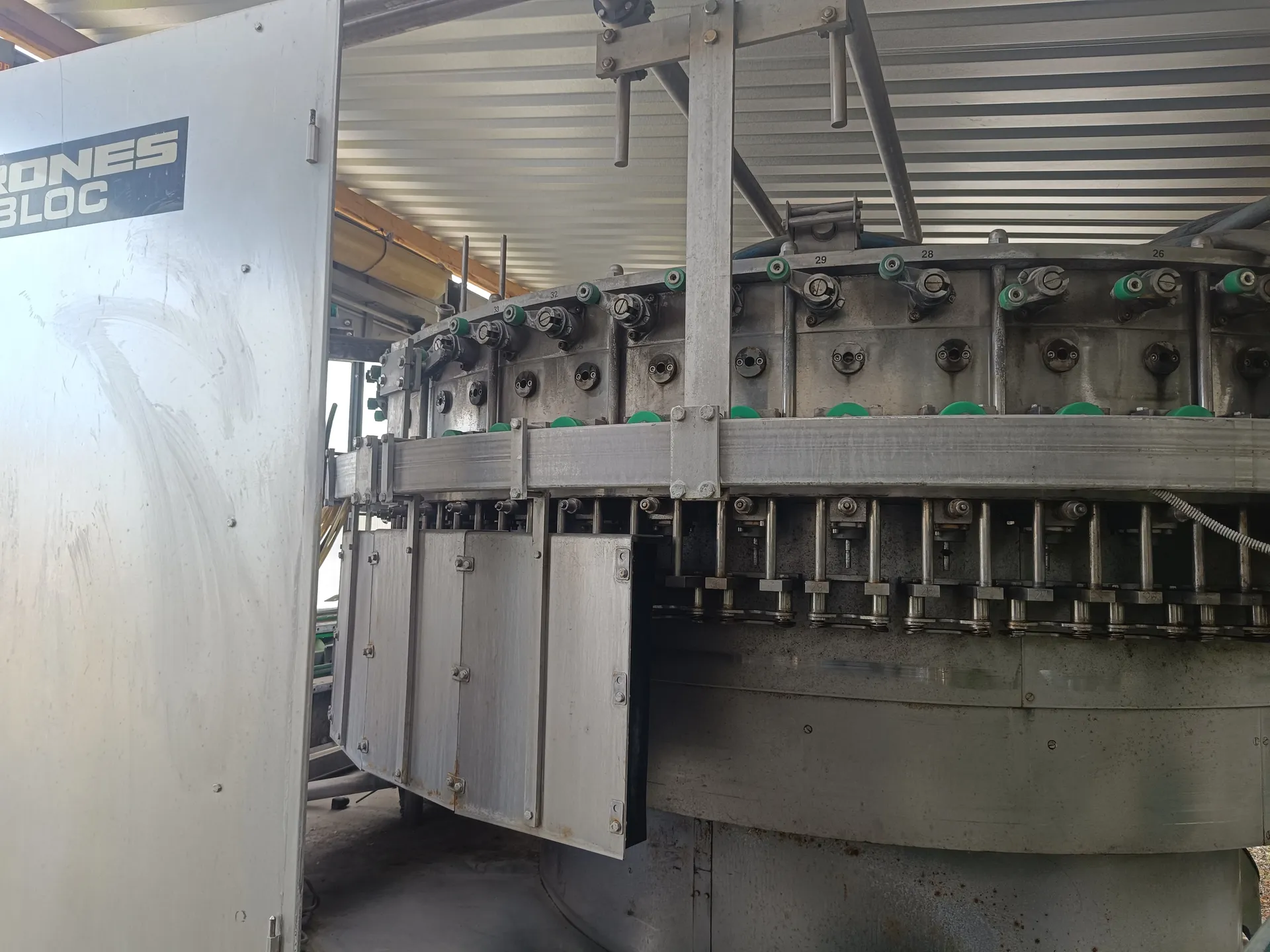 Photo #4 of Used monoblock filling Krones 10000 bph