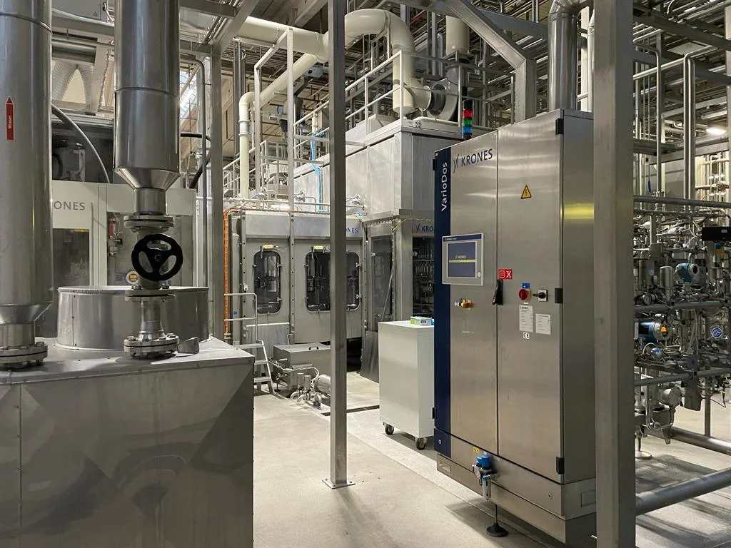 Photo #26 of Used complete filling Krones CSD PET line – 22.000 bph