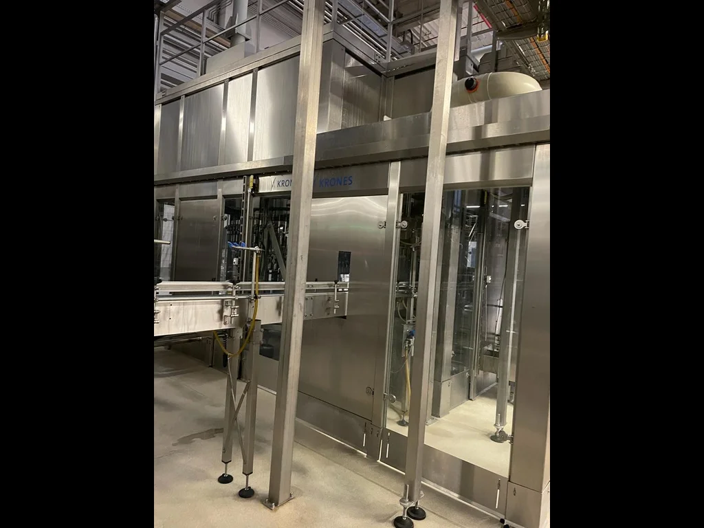 Photo #49 of Used complete filling Krones CSD PET line – 22.000 bph