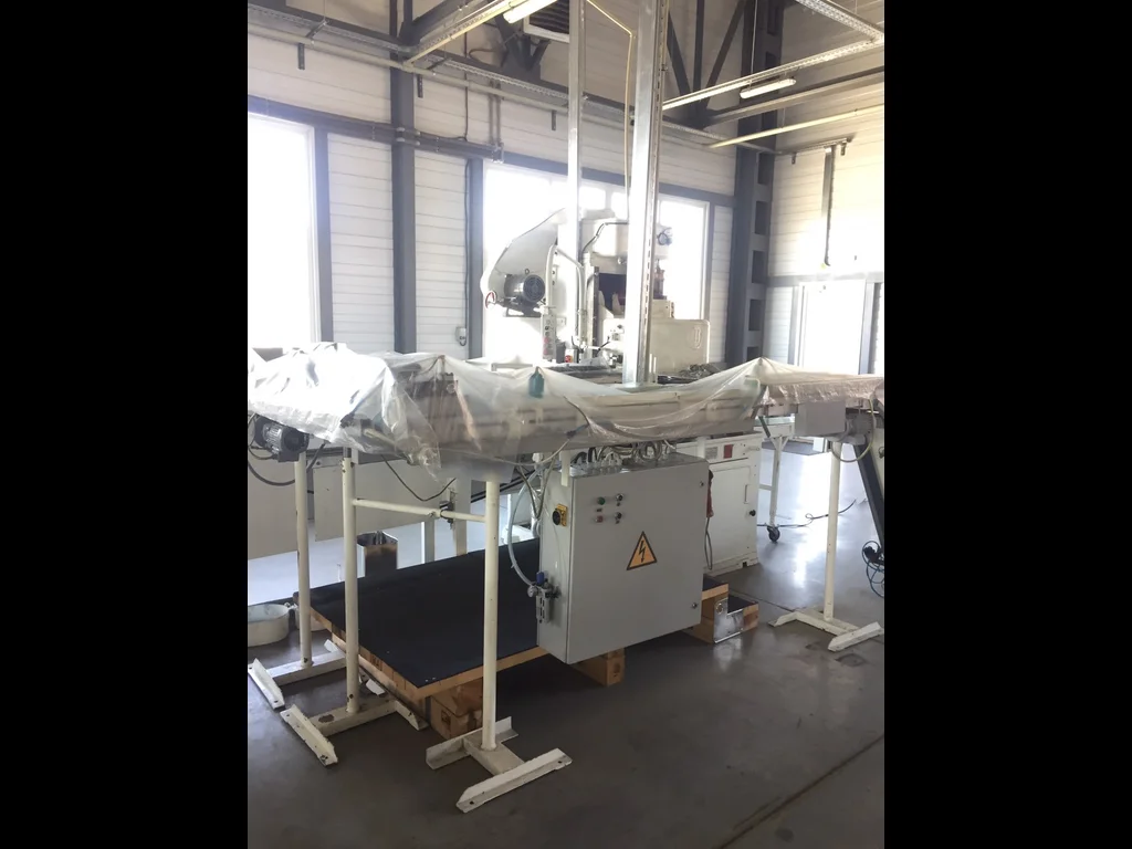 Photo #30 of Used tin container production line up to 1200 tins/hour