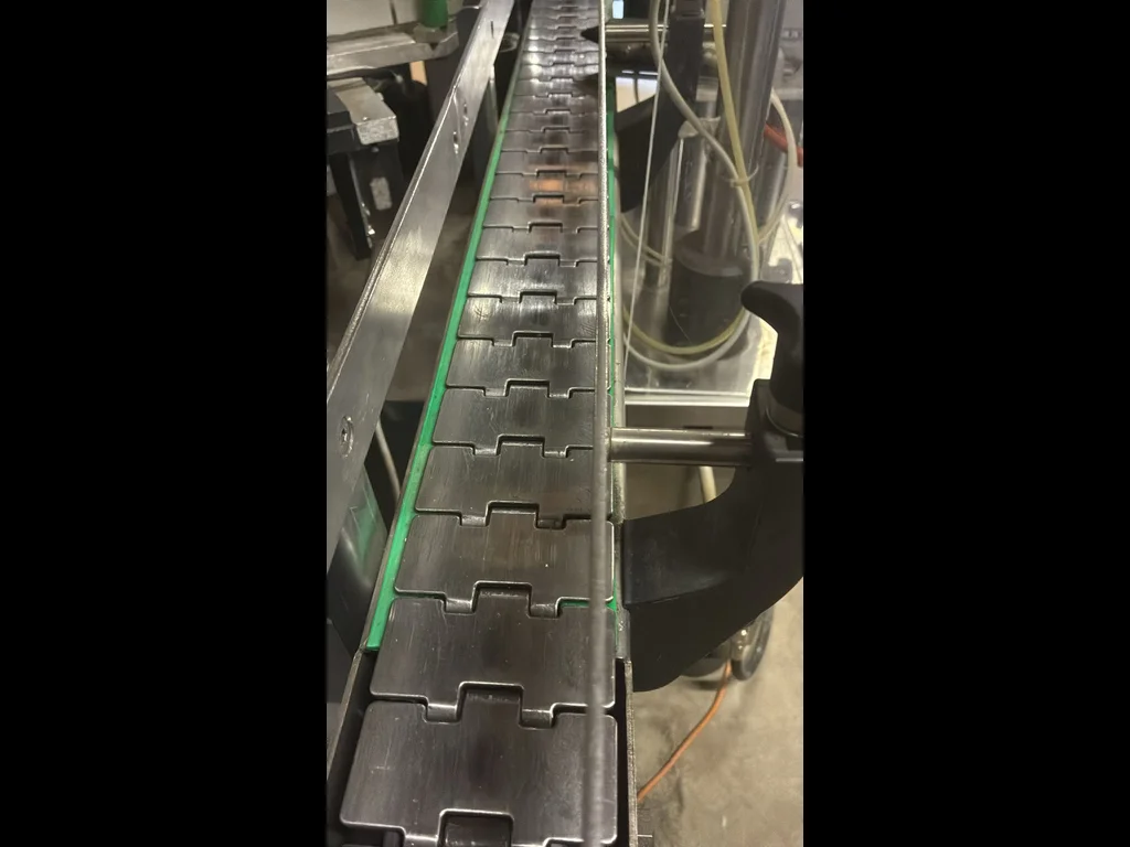 Photo #8 of Used labeling machine OMB with capsuler – 1200 bph