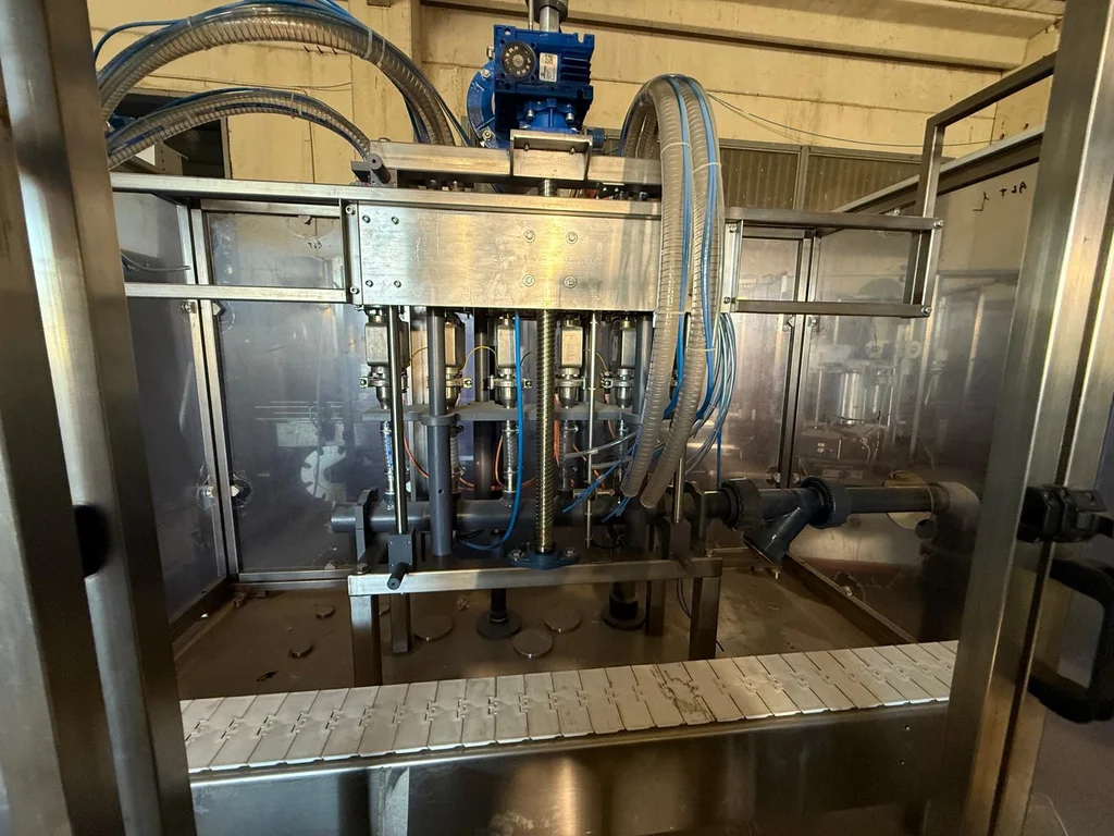Photo #4 of Used linear filling machine – 3000bph