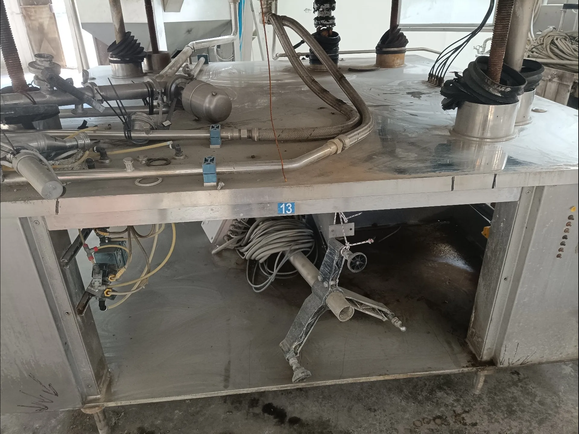 Photo #15 of Used overhauled filling triblock Sarcmi – Simonazzi Bluestar 24000 bph