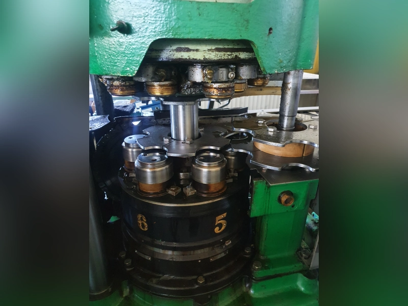 Photo #2 of Complete Universal CSD Can Filling Plant for 3 can sizes 14,000 CPH