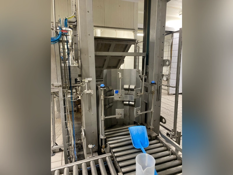 Photo #10 of Used Navatta Frozen Orange Juice Processing Line