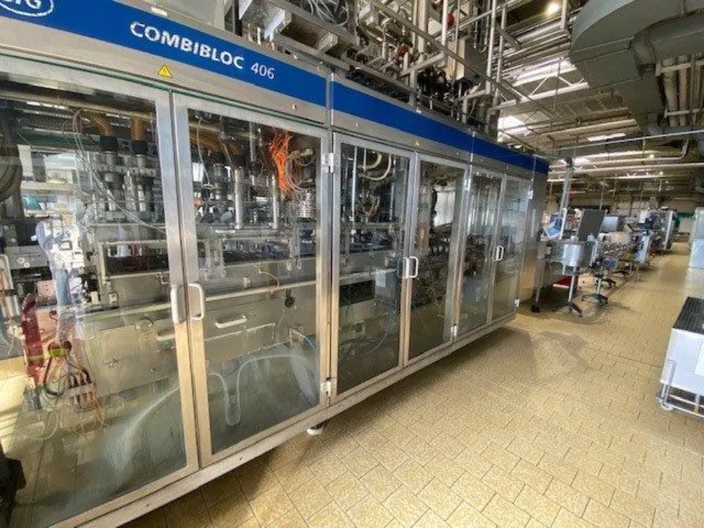 Photo #5 of Used SIG Comibloc fruit juice filling line 2004 – 5000 cartons/hour