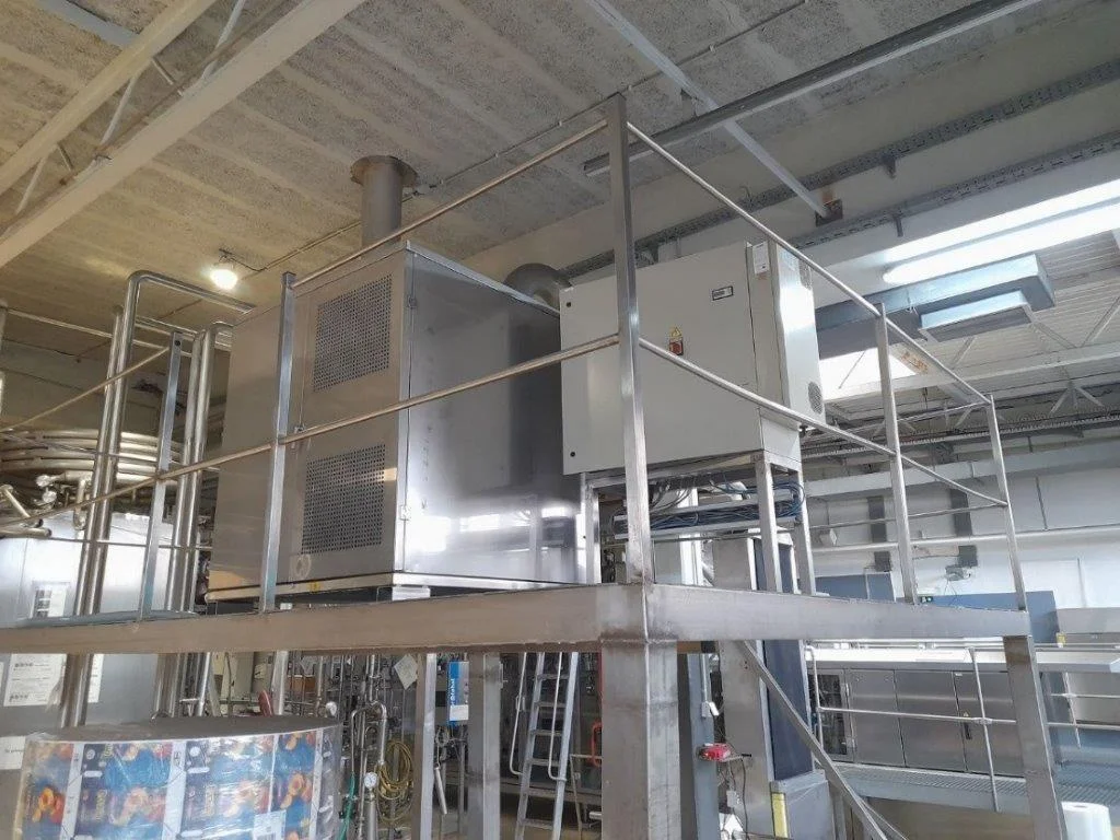 Photo #7 of Used SIG Comibloc fruit juice filling line 2004 – 5000 cartons/hour