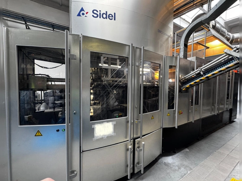 Photo #30 of Used complete water bottling line for PET bottles year 2010 – 16,000BPH