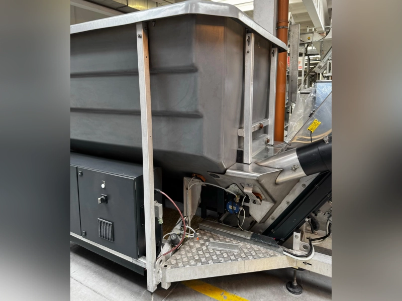 Photo #39 of Used complete water bottling line for PET bottles year 2010 – 16,000BPH