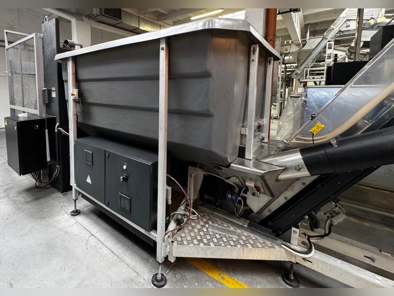 Photo #40 of Used complete water bottling line for PET bottles year 2010 – 16,000BPH