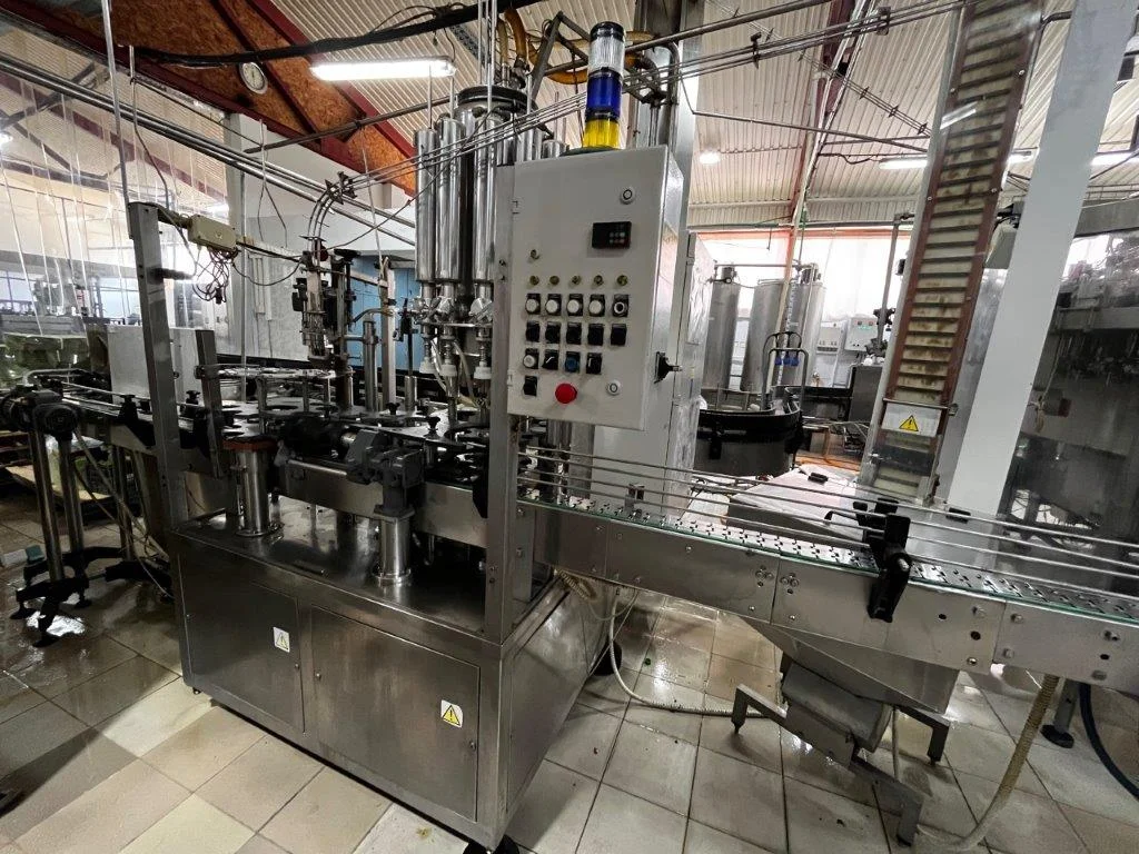 Photo #3 of Used filling and closing monoblock Altec – 3000 bph