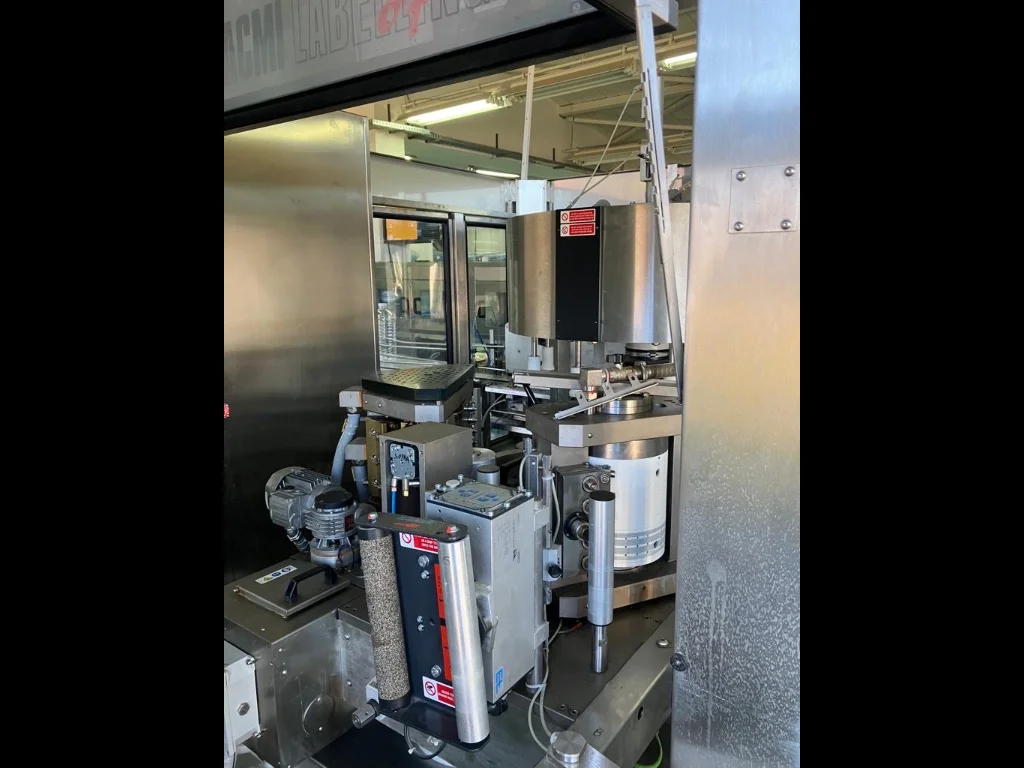 Photo #2 of Used labelling machine SACMI 2008 – 12000 bph