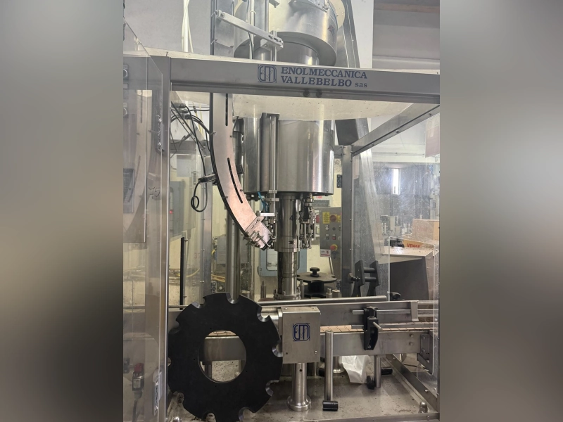 Photo #4 of Used Ennolmeccanica Vallebelbo Sirio 4-T capping machine