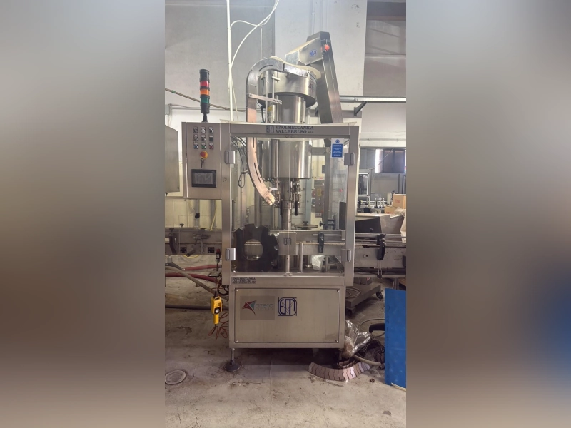Photo #6 of Used Ennolmeccanica Vallebelbo Sirio 4-T capping machine