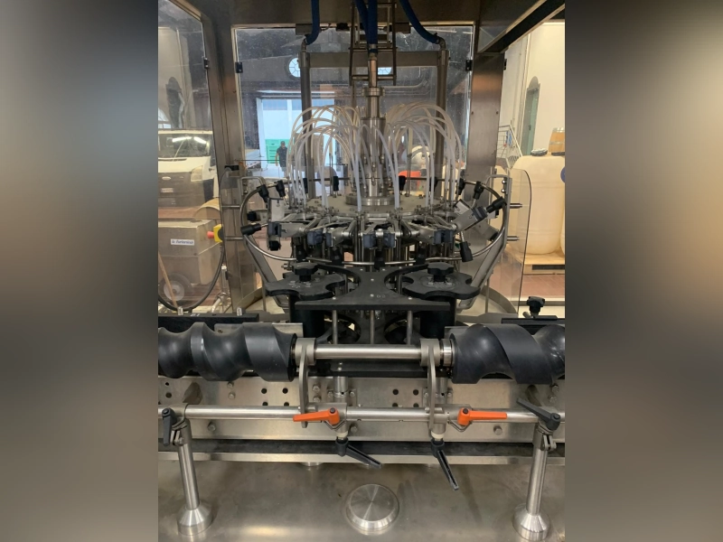 Photo #9 of Used filling monoblock Bertolaso Syncronia 16-16/1-840